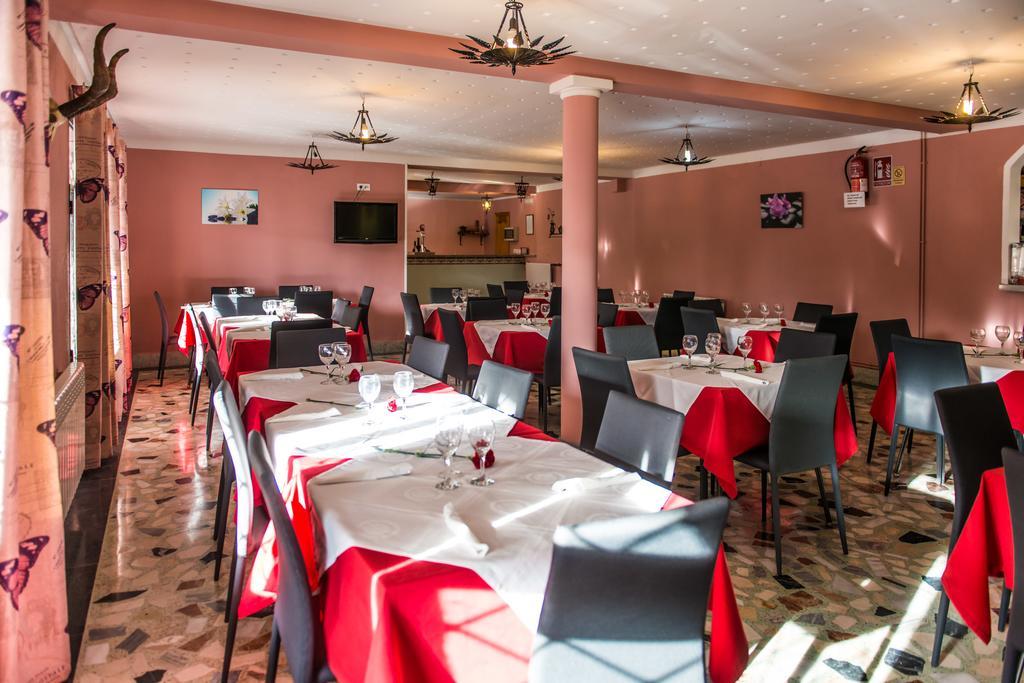 Hostal La Pastora Candeleda Eksteriør billede