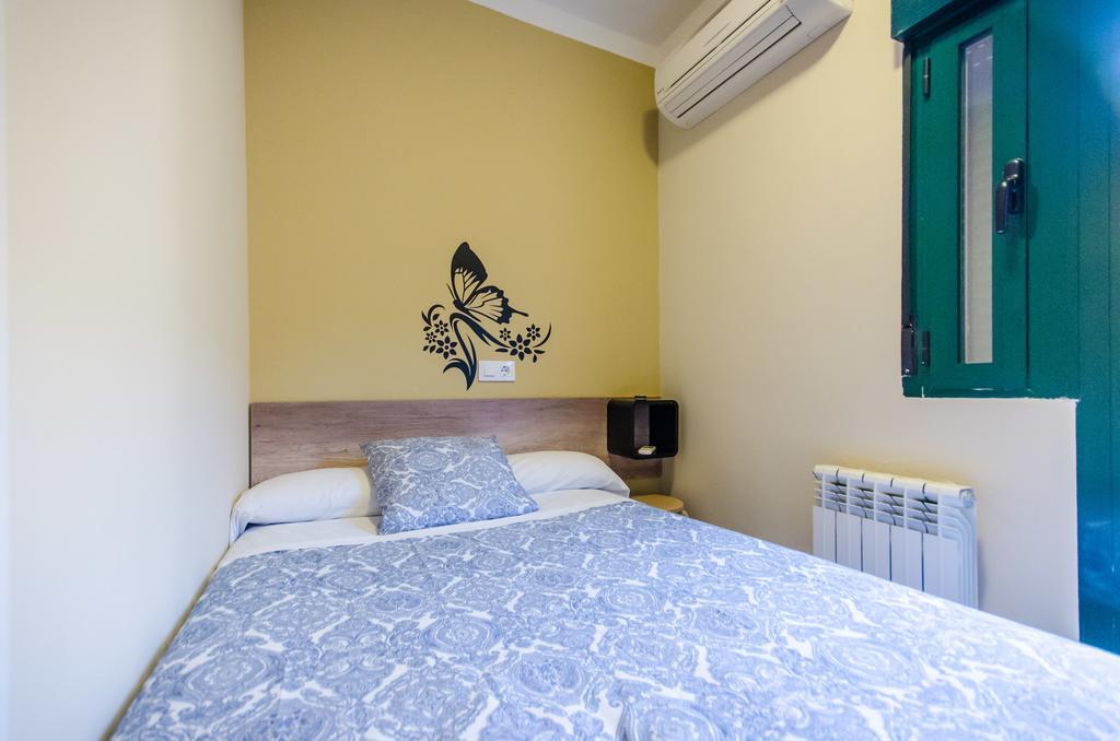 Hostal La Pastora Candeleda Eksteriør billede