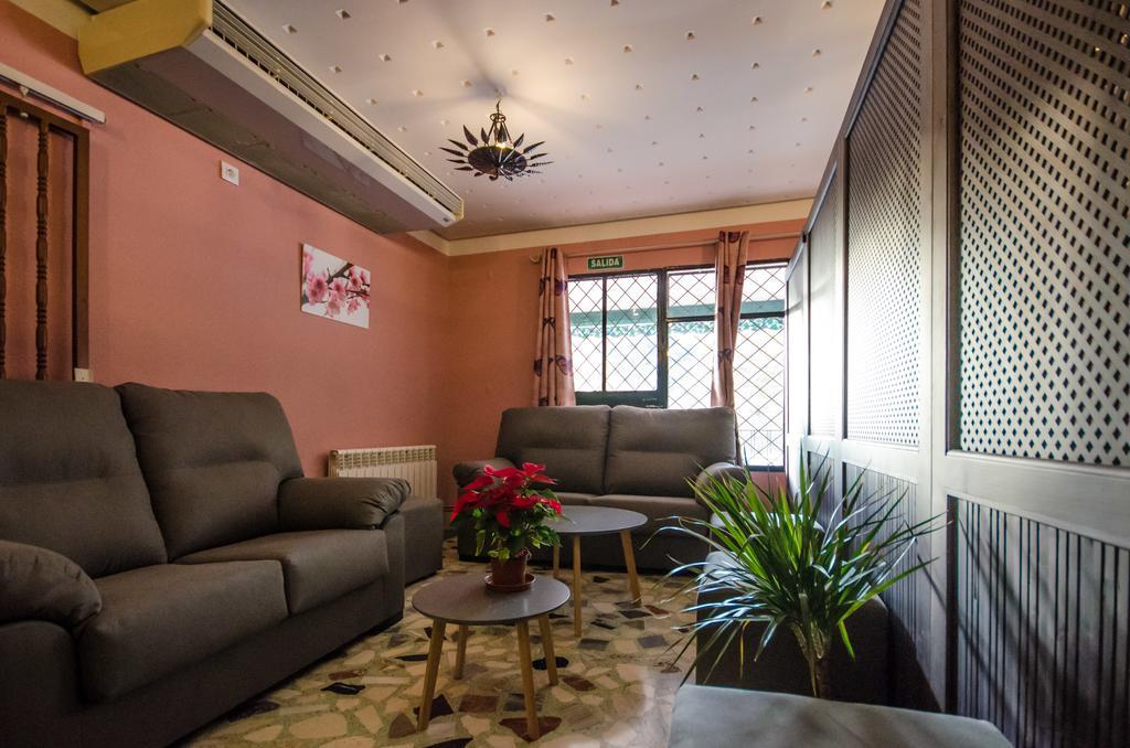 Hostal La Pastora Candeleda Eksteriør billede
