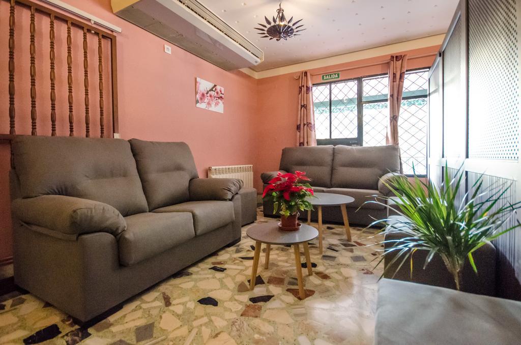 Hostal La Pastora Candeleda Eksteriør billede