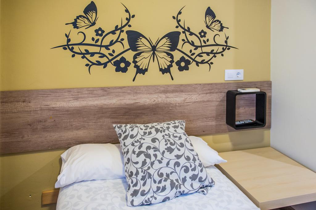 Hostal La Pastora Candeleda Eksteriør billede