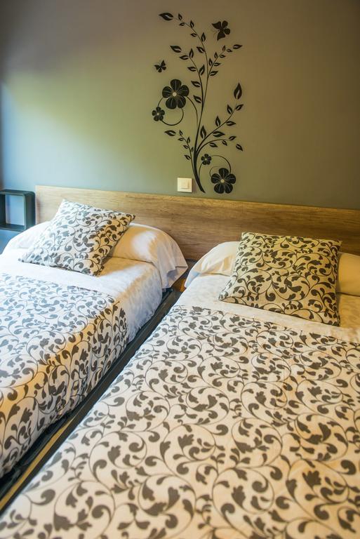 Hostal La Pastora Candeleda Eksteriør billede