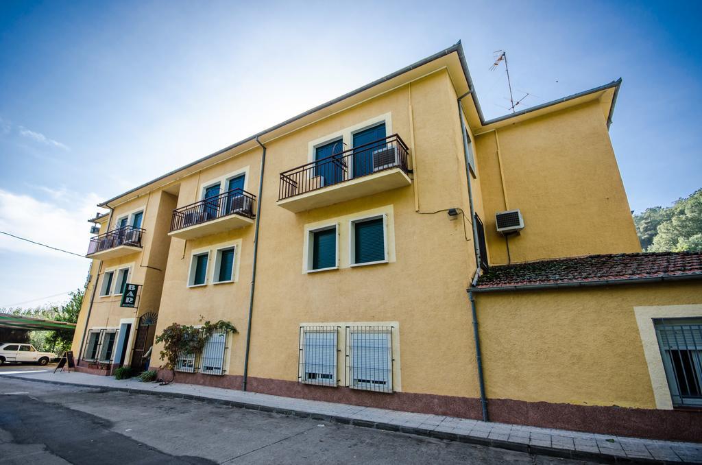 Hostal La Pastora Candeleda Eksteriør billede