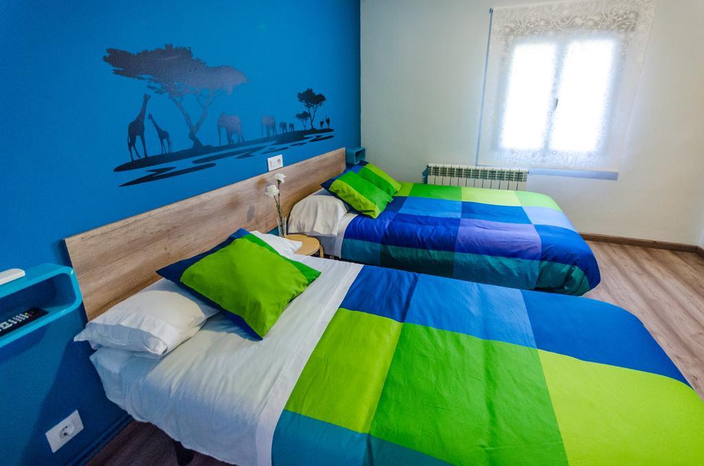 Hostal La Pastora Candeleda Eksteriør billede